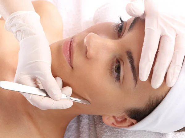 Dermaplaning - procedimento